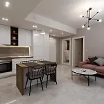 Blu & Marrone Suites-parking Included * Thessaloniki