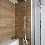 Blu & Marrone Suites-parking Included *