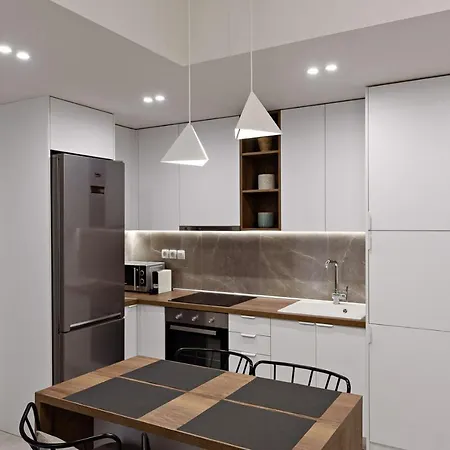 Apartamento Blu & Marrone Suites-parking Included