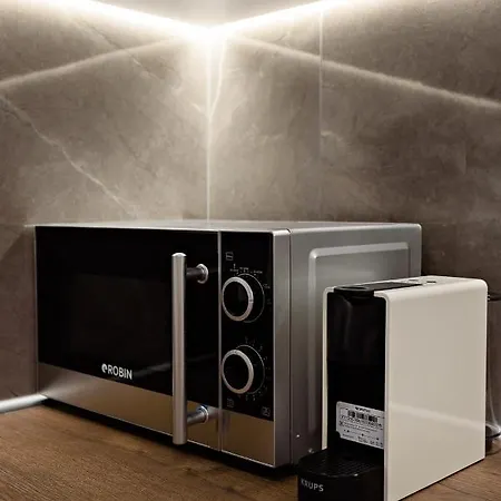 Blu & Marrone Suites-parking Included סלוניקי