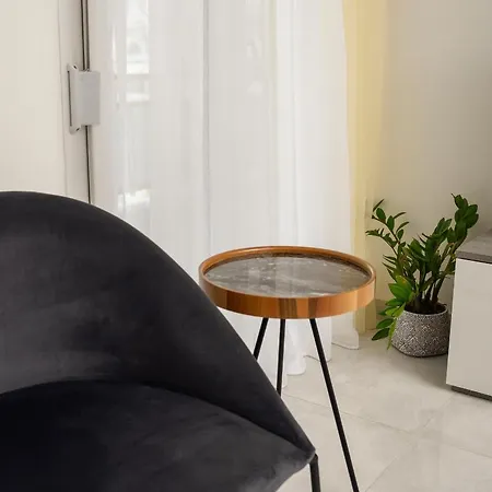 Apartamento Blu & Marrone Suites-parking Included *