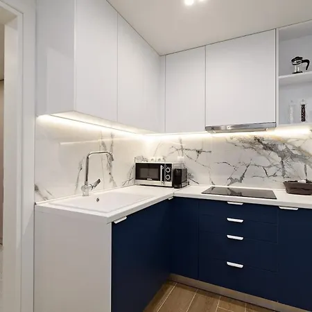 Blu & Marrone Suites-parking Included *