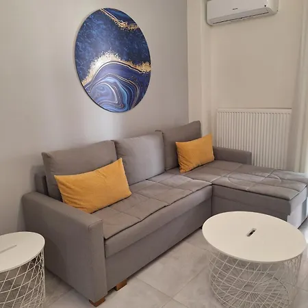 Blu & Marrone Suites-parking Included