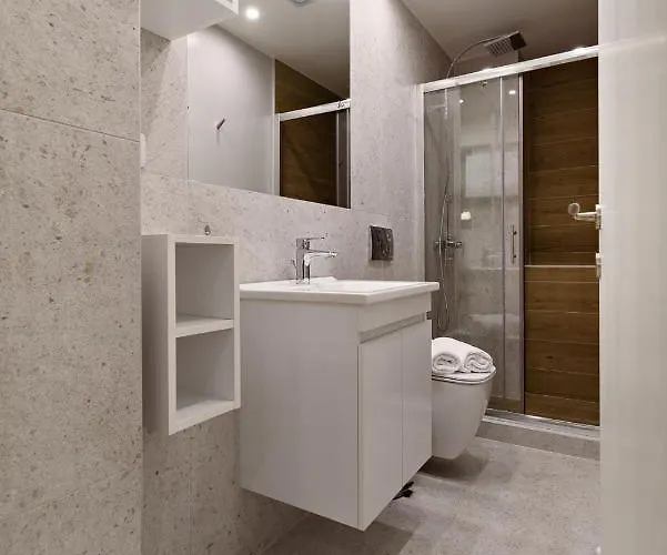 Blu & Marrone Suites-parking Included Lägenhet