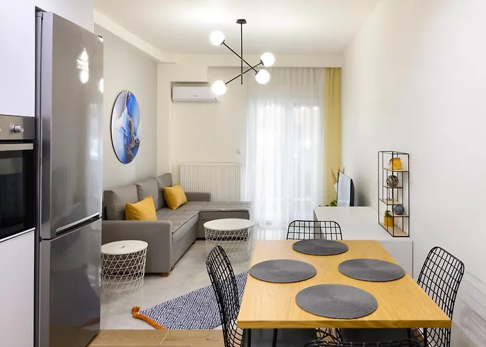 Blu & Marrone Suites-parking Included سالونيك