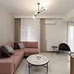 公寓 Blu & Marrone Suites-parking Included 塞萨洛尼基