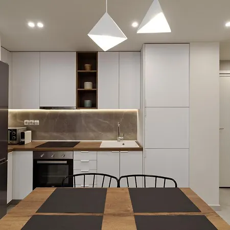 Blu & Marrone Suites-parking Included * Thessaloniki