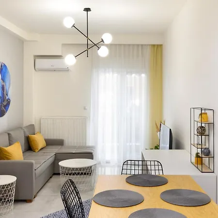 Blu & Marrone Suites-parking Included * Thessaloniki