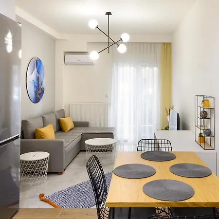 Blu & Marrone Suites-parking Included 塞萨洛尼基