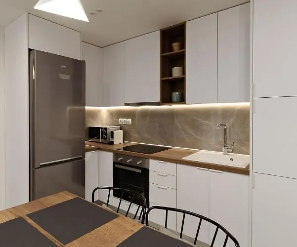 Apartment Blu & Marrone Suites-parking Included