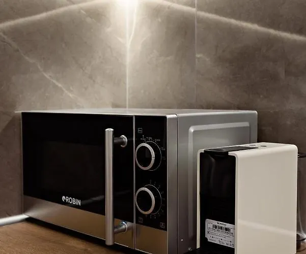 Blu & Marrone Suites-parking Included 塞萨洛尼基