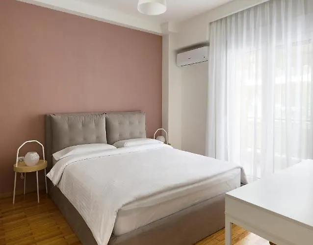 公寓 Blu & Marrone Suites-parking Included 塞萨洛尼基