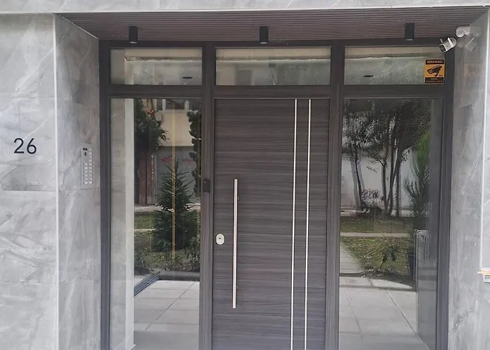 Blu & Marrone Suites-parking Included Apartment