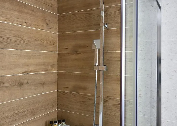 Blu & Marrone Suites-parking Included *