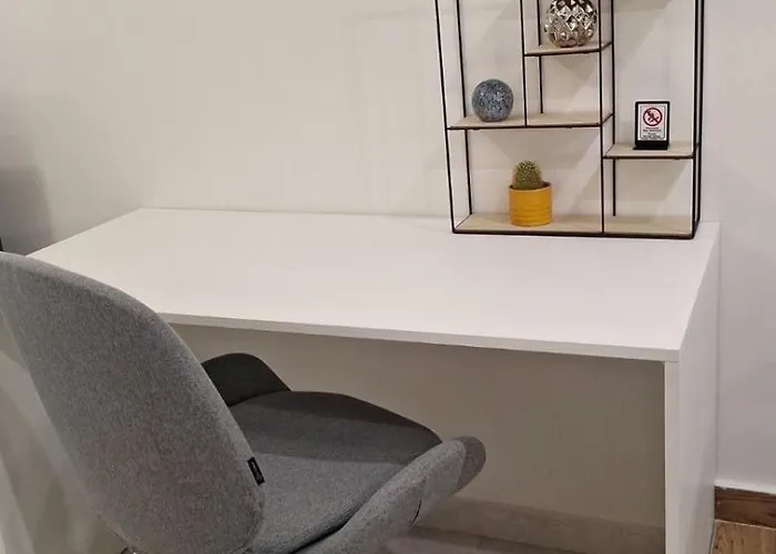 Blu & Marrone Suites-parking Included 塞萨洛尼基