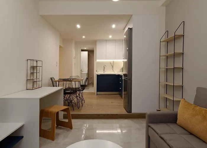 公寓 Blu & Marrone Suites-parking Included 塞萨洛尼基