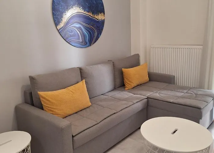 Blu & Marrone Suites-parking Included