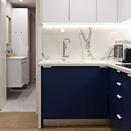 Blu & Marrone Suites-parking Included Salonic