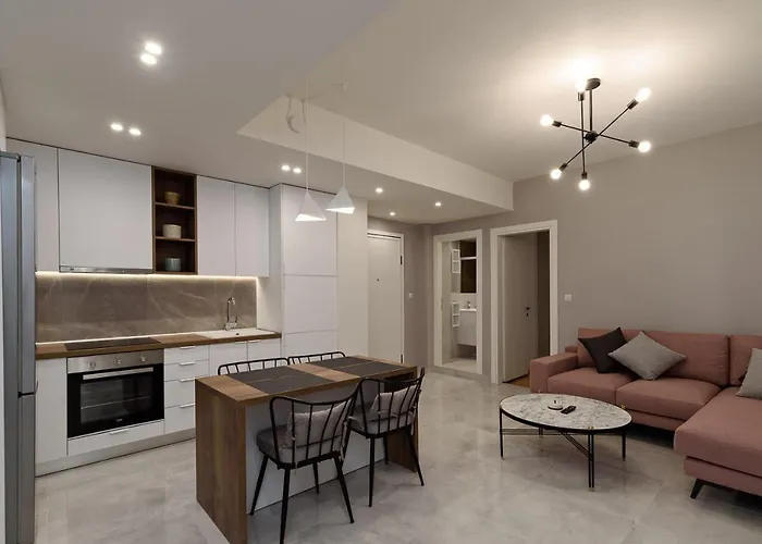 Blu & Marrone Suites-parking Included * Thessaloniki